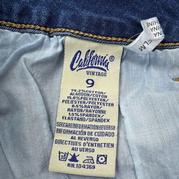California Vintage Denim Shorts Size 9 Raw Hem Distressed - Picture 7 of 7